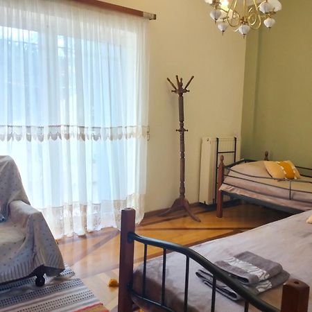 The Nearest Apt To The Airport Луца Экстерьер фото